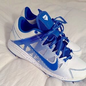 NIKE hyperdiamond softball cleats women size 8.5 athletic sports metal